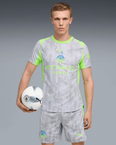 701237110001_mp_01_mcfc